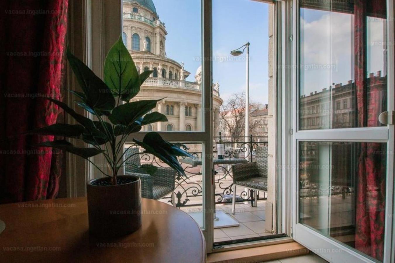 Amora Homes Breathless Panorama Basilica With Balcony Need Reservation For Free Parking Апартаменти Будапешт