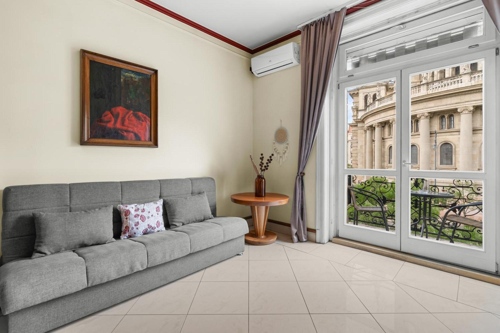 Amora Homes Breathless Panorama Basilica With Balcony Need Reservation For Free Parking Будапешт